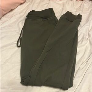 Mandala Scrubs Olive Joggers